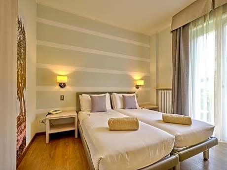 Classic Double or Twin Room