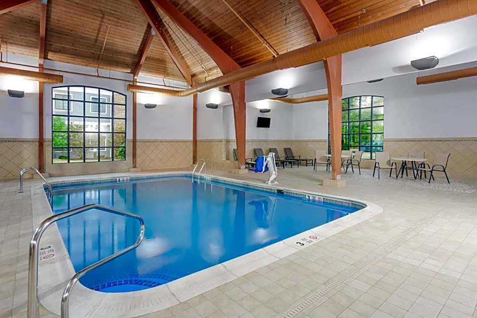 Staybridge Suites Williamsville - Buffalo
