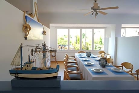 Es Nautico Suites