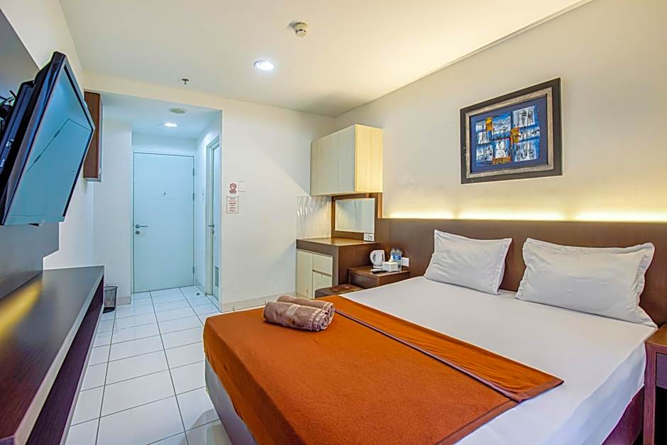 Skyview Sentul Tower Apartments