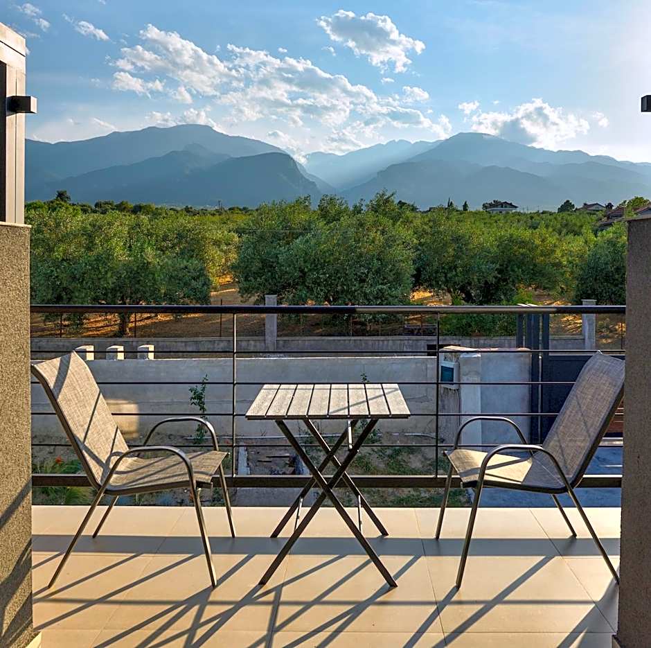 Olive All-Seasons Suites, Panel Hospitality Homes & Villas