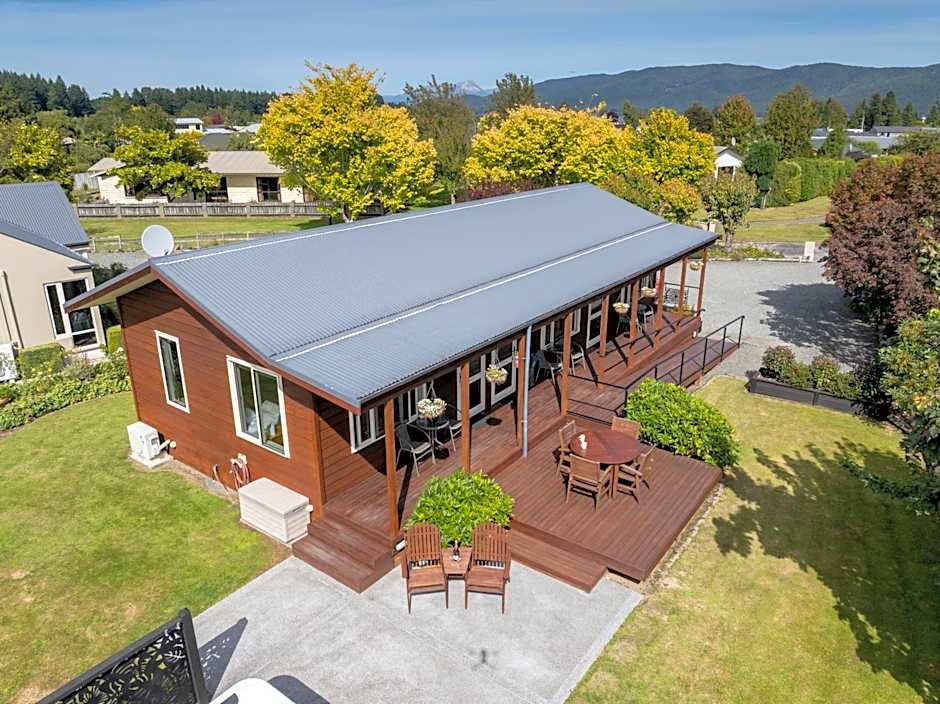 Blue Ridge Studios and Bed & Breakfast