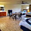 Wolf Inn Hotel