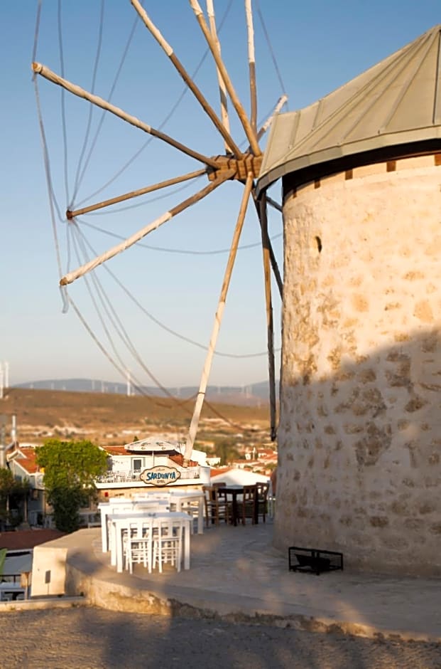 Alacati Sardunya Hotel