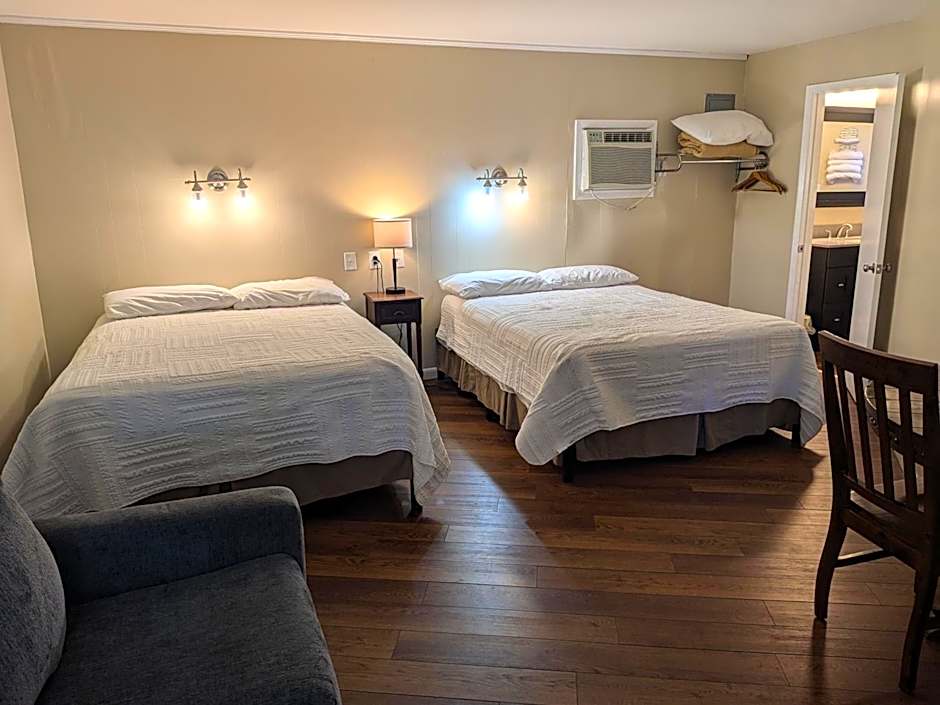 Early American Motel