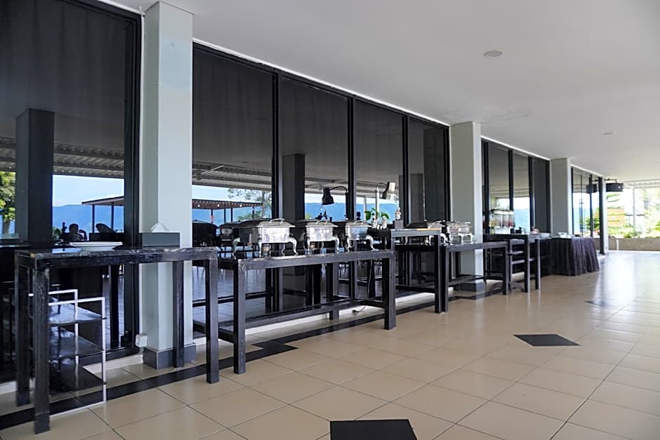 Hotel Patra Parapat