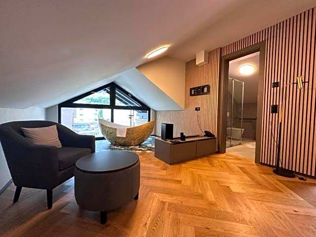 BERG & BERG HOTEL - Kerns Self-Check-in