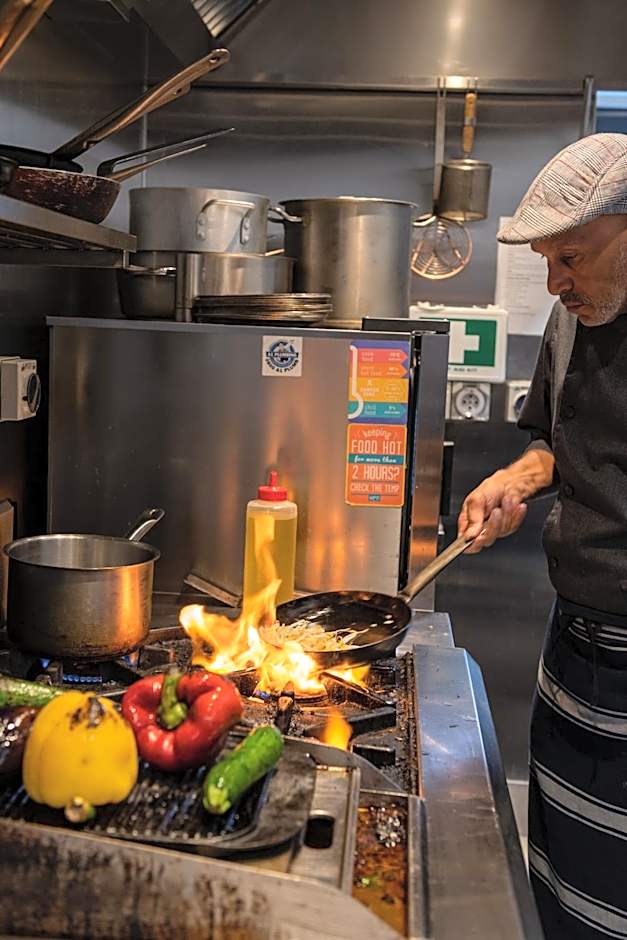 Carnmore Hotel Christchurch