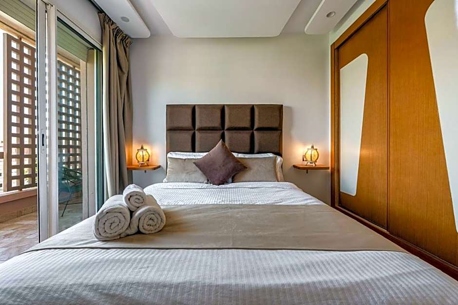 Modern 2BR Apartment with Pool & Secure Parking in Marrakech