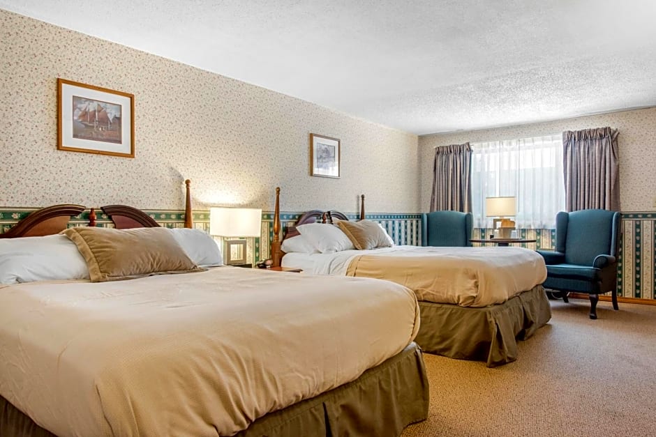 Coachman Inn