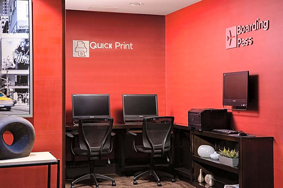 Courtyard by Marriott New York Manhattan/Times Square