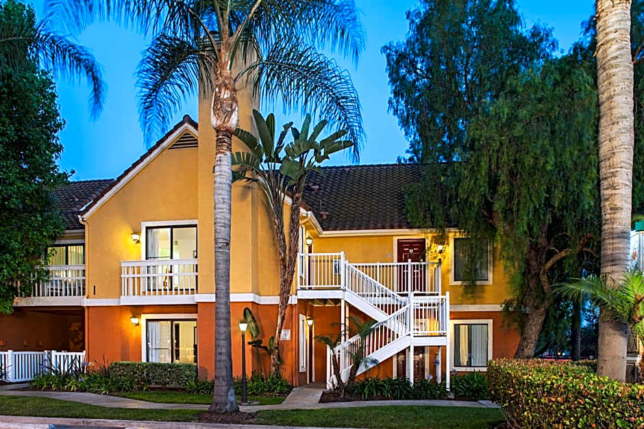 Clementine Hotel & Suites Anaheim
