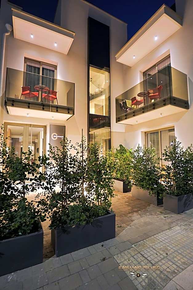 11 Catalani Rooms