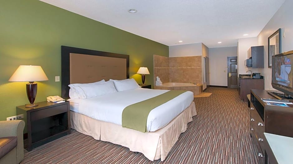 Holiday Inn Express Hotel & Suites Chicago-Deerfield/Lincolnshire, an IHG Hotel
