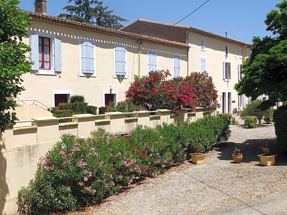 Domaine De La Petite Tour