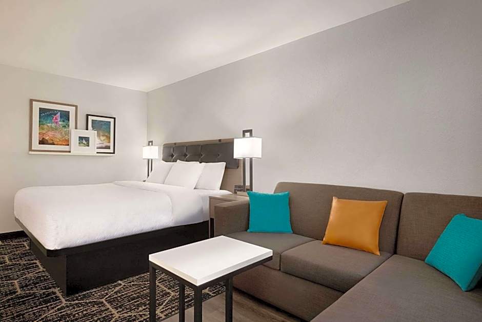 La Quinta Inn & Suites by Wyndham Dothan