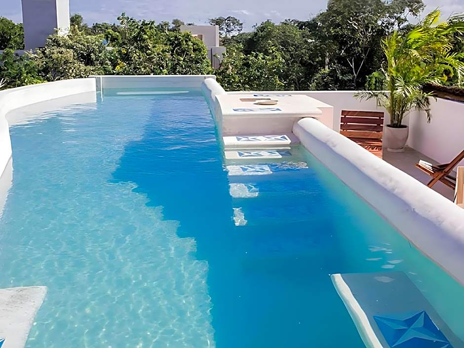Lagoon Boutique Hotel