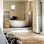 Strandloper Ocean Boutique Hotel