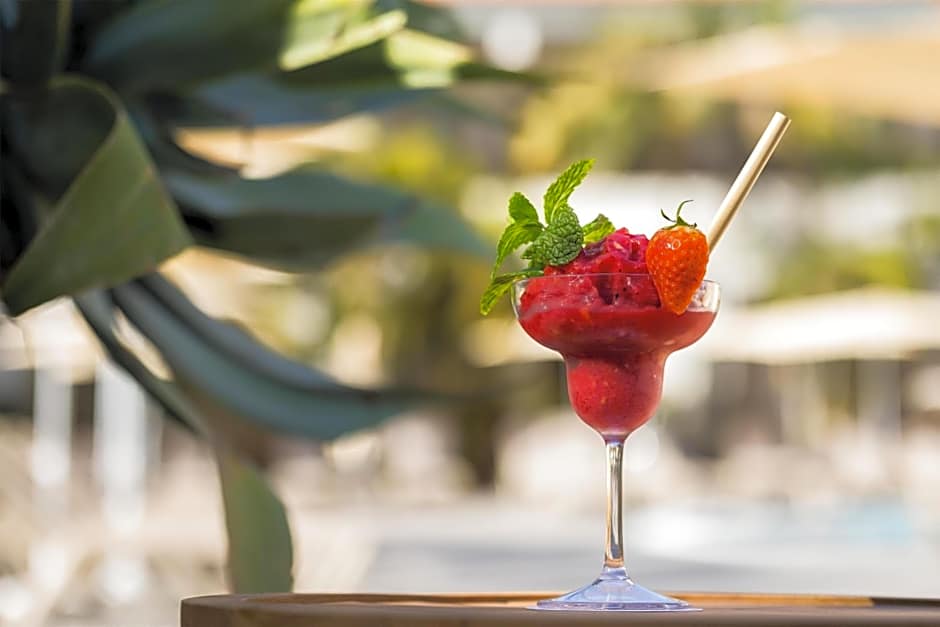 Radisson Resort & Residences Tenerife - Adults Only