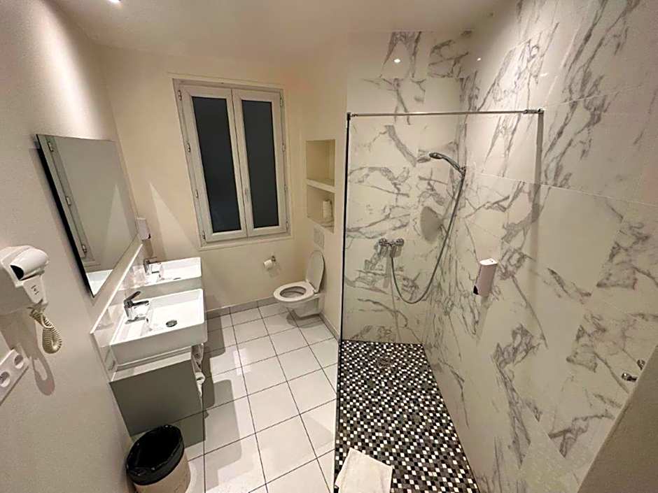 Hotel Richmond Gare du Nord