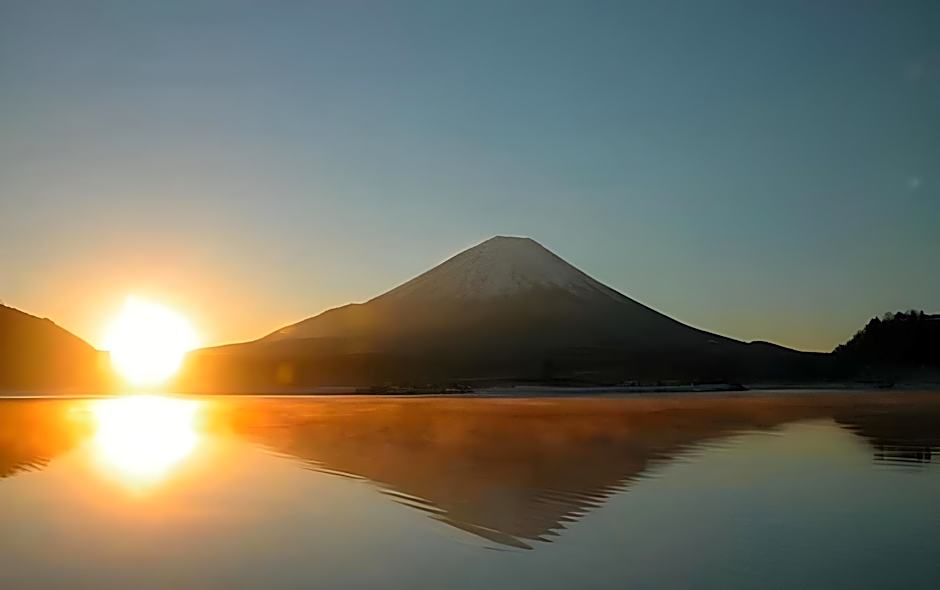 Shoji Mount Hotel
