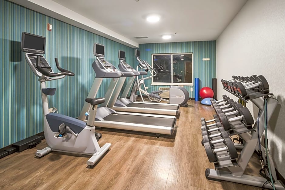 Holiday Inn Express Chicago Northwest-Vernon Hills By IHG