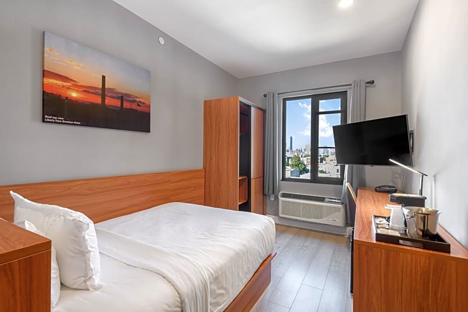 Liberty view brooklyn hotel