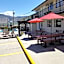 Osoyoos Lakeview Inn & Suites