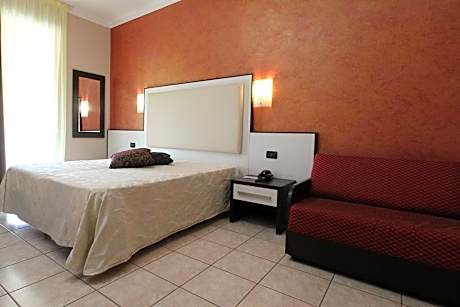 Double Room with Terrace