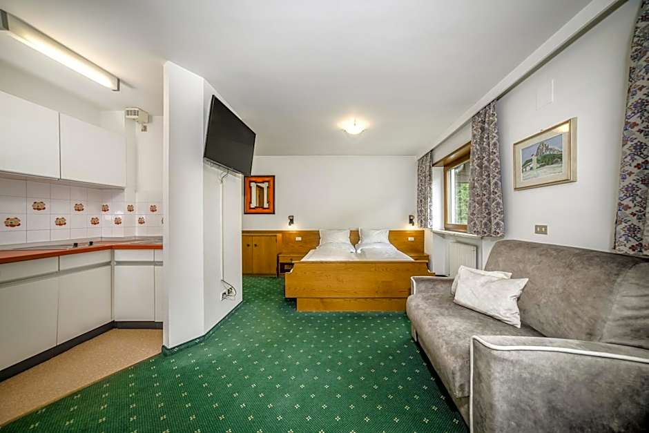 Cësa Panaval Apartments