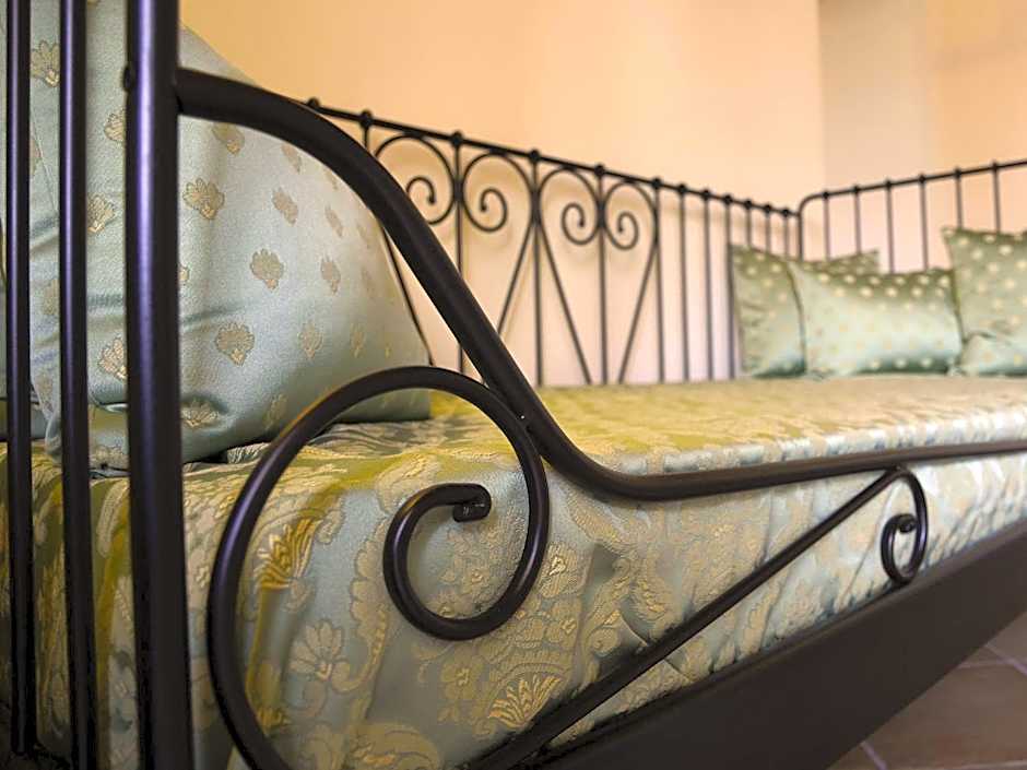 9 Muse Bed and Breakfast