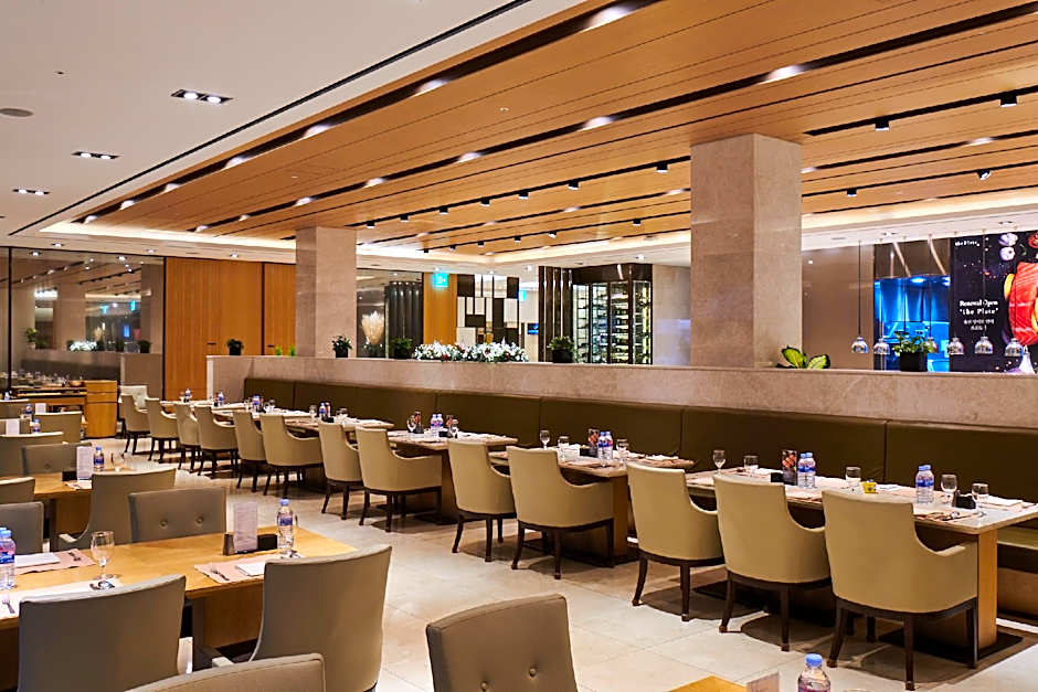 Hotel Hyundai by Lahan Ulsan