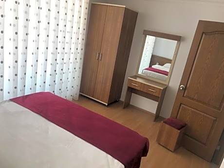 One-Bedroom Apartment (2 Adults)