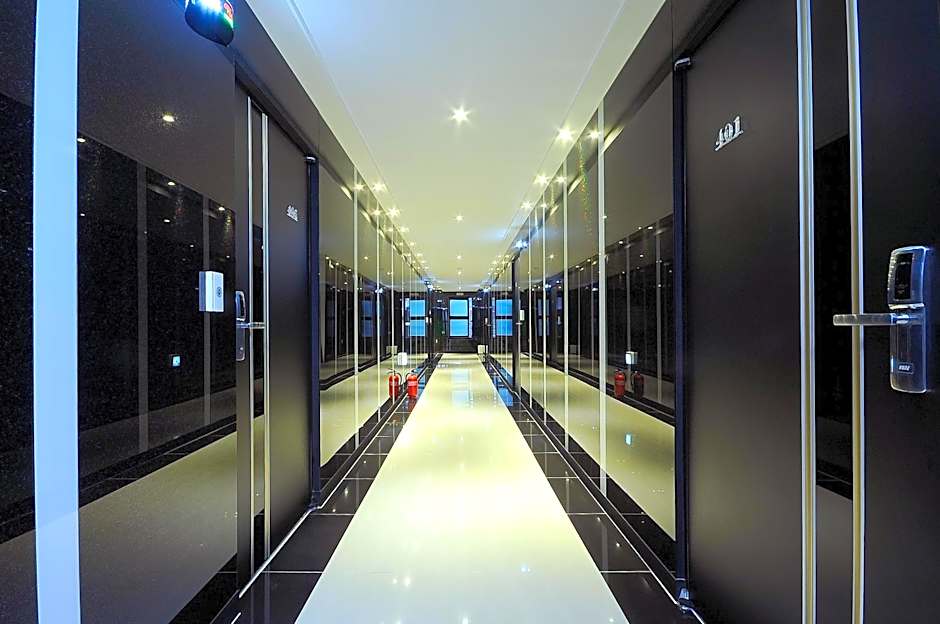 WA Hotel