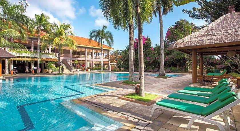 Plagoo Holiday Hotel