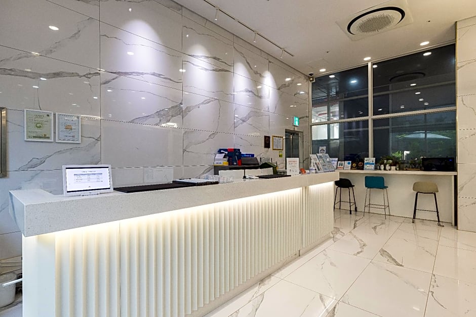 GL City Hotel Incheon Airport