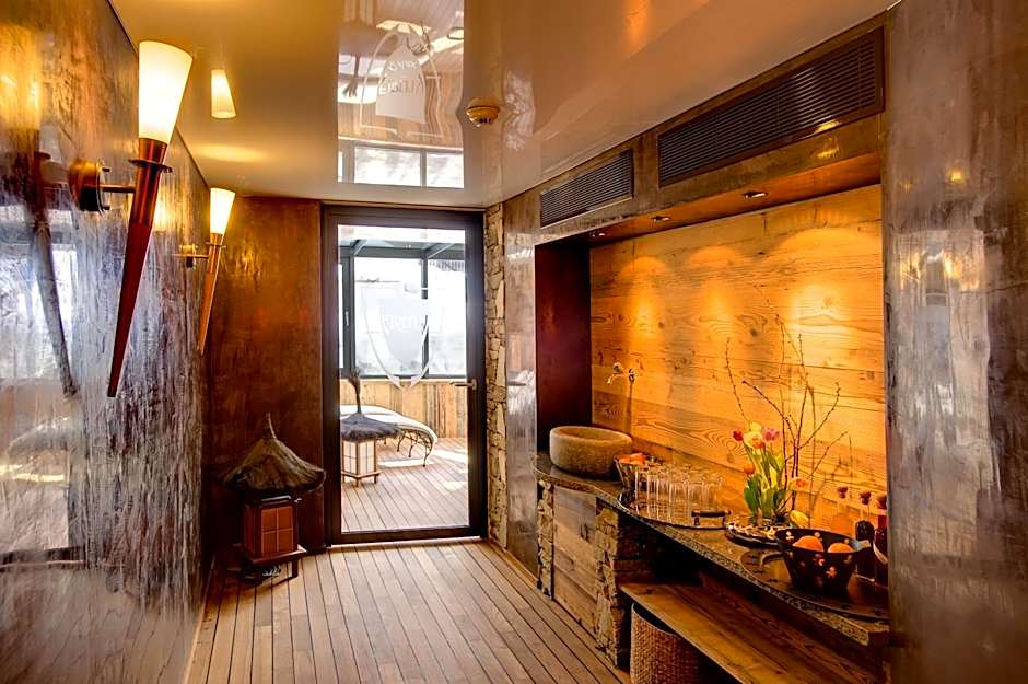 Firefly Luxury Suites