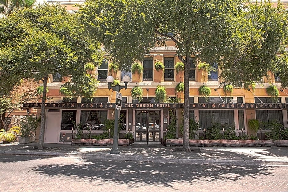 O'Brien Riverwalk Boutique Hotel