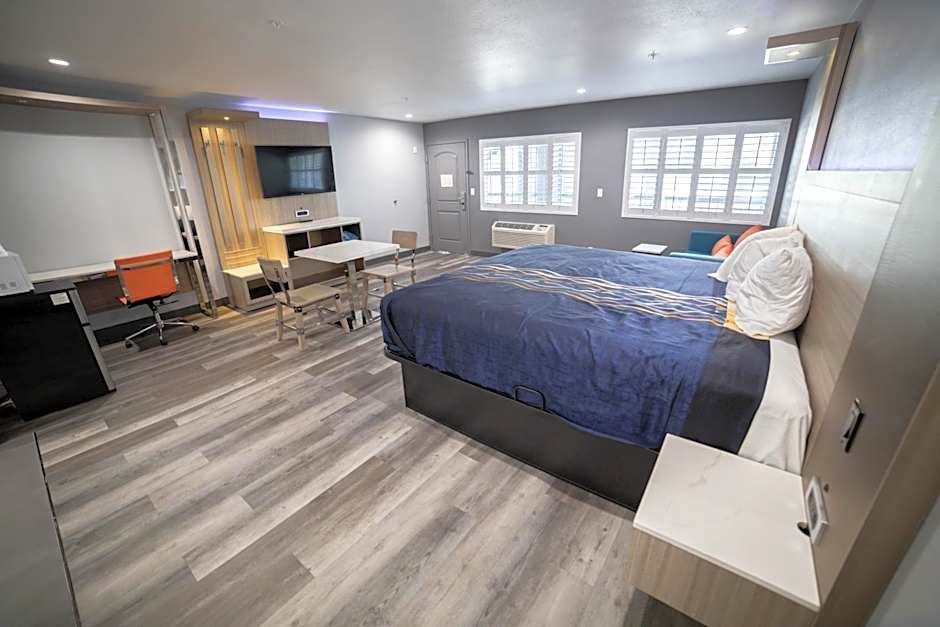 Travelodge by Wyndham Whittier