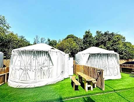 Hello Banchuen Beach