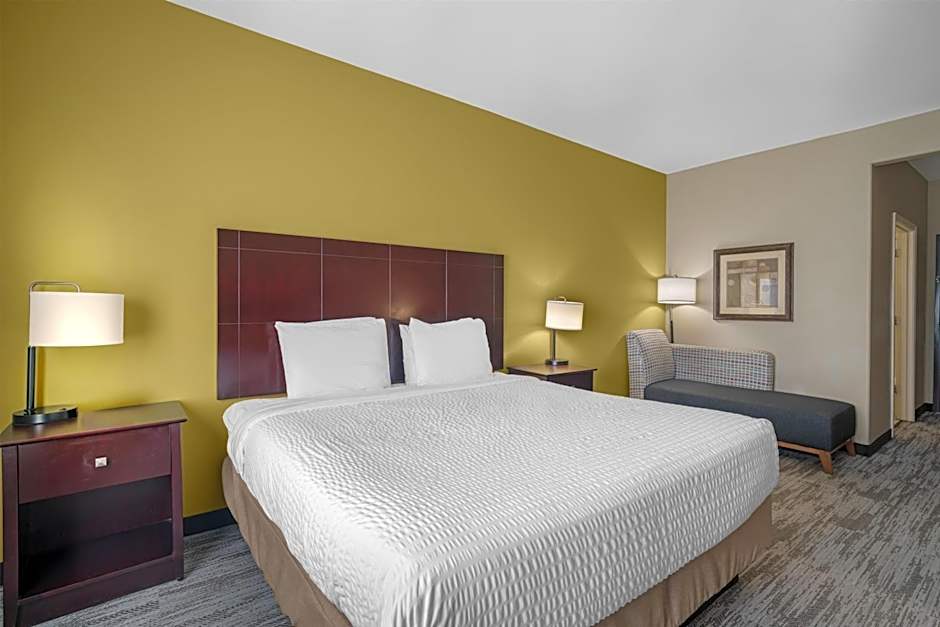 Best Western Plus Chalmette Hotel