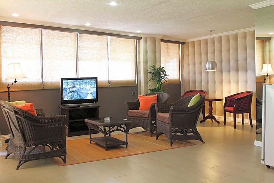 Star Plaza Hotel