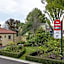 Lorenzo Motor Lodge