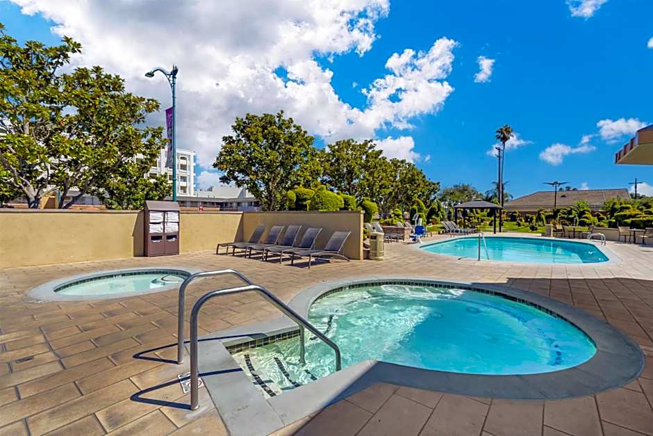 Best Western Plus Stovall's Inn