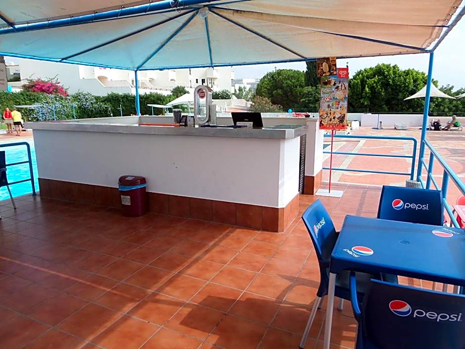 Albufeira Jardim by Umbral