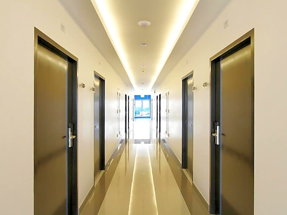 Anna-Nava Pakkret Hotel