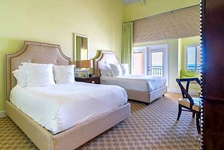 Superior Ocean Front King or Queen room