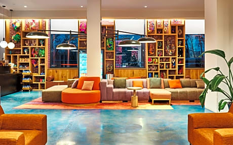 Radio Hotel