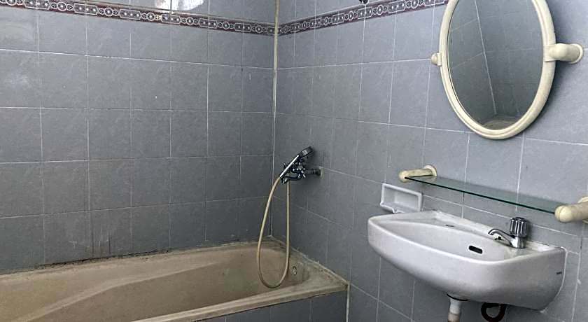 Hotel Garuda Syariah near Alun Alun Banjarnegara