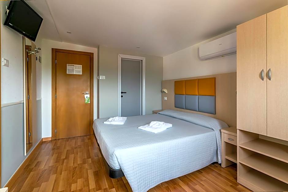 Hotel Stresa